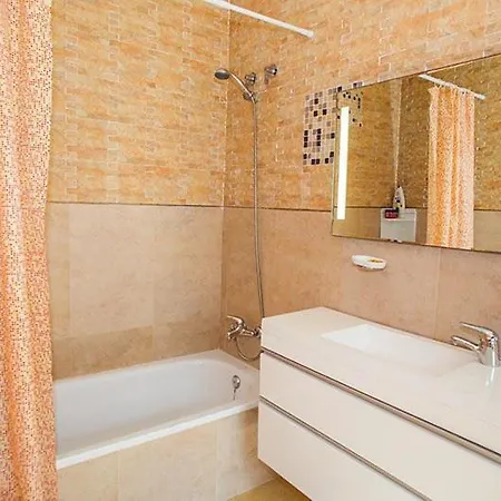 Rossinyols يوريت دي مار
